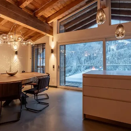 Chalet With Best View * 科尔蒂纳丹佩佐