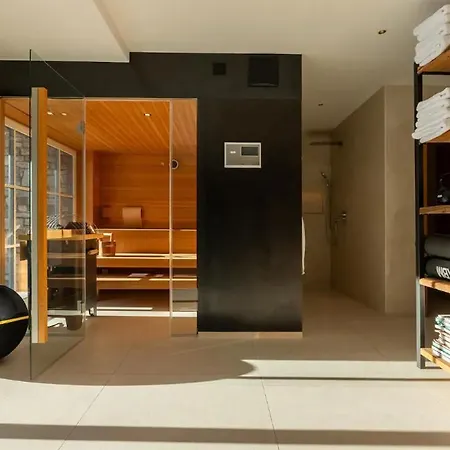 Chalet With Best View 科尔蒂纳丹佩佐